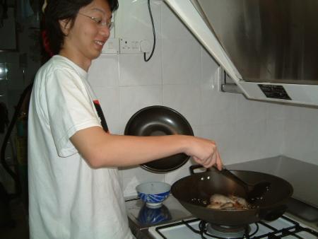 prawn_chef_at_work.jpg